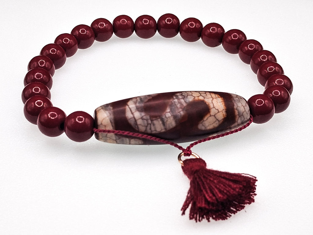 2 Money Hook &amp; Tiger Teeth Dzi — Dragon Vein Red Agate Bracelet