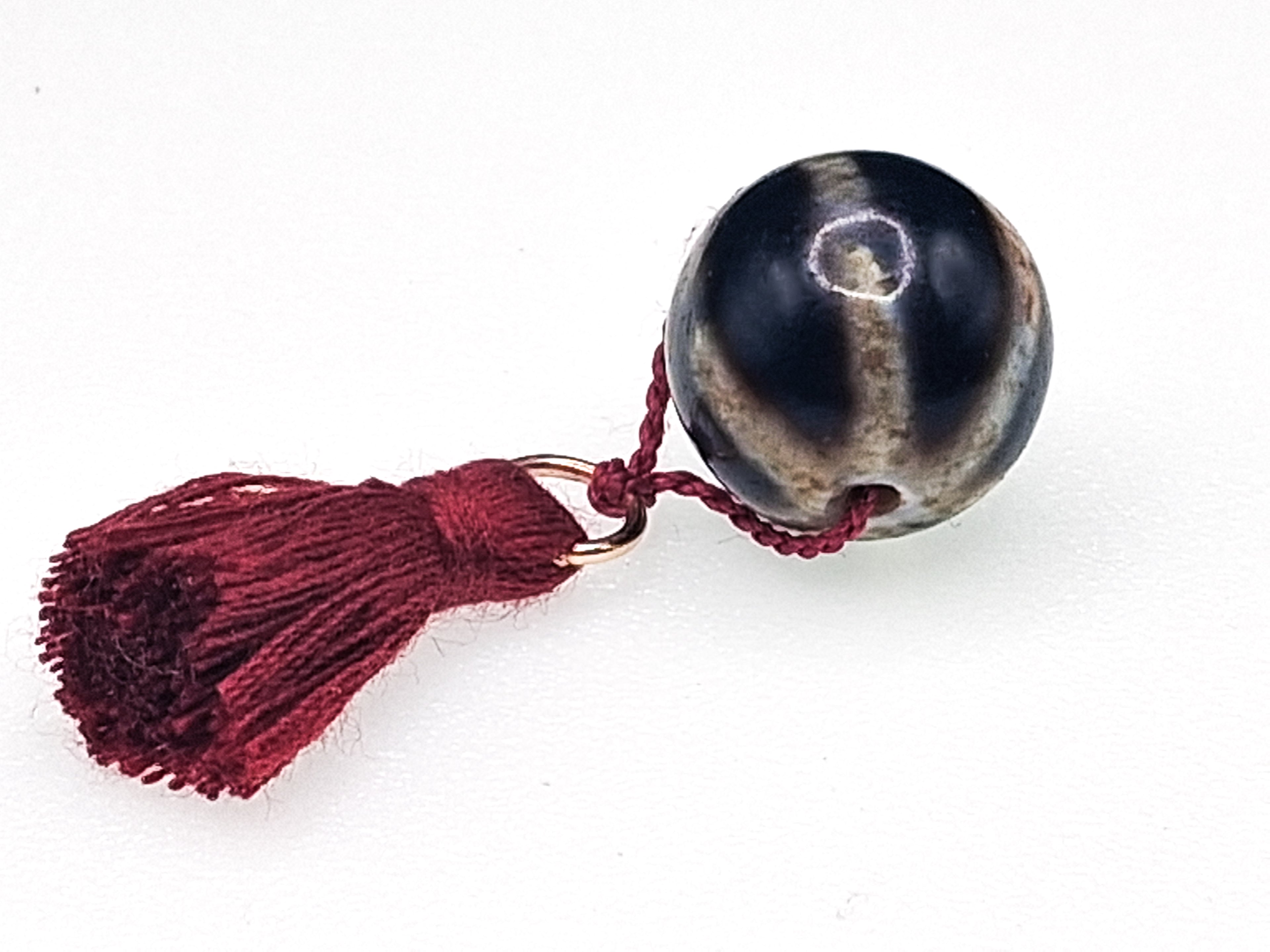Daluo Dzi — Fertility and Renewal Bead