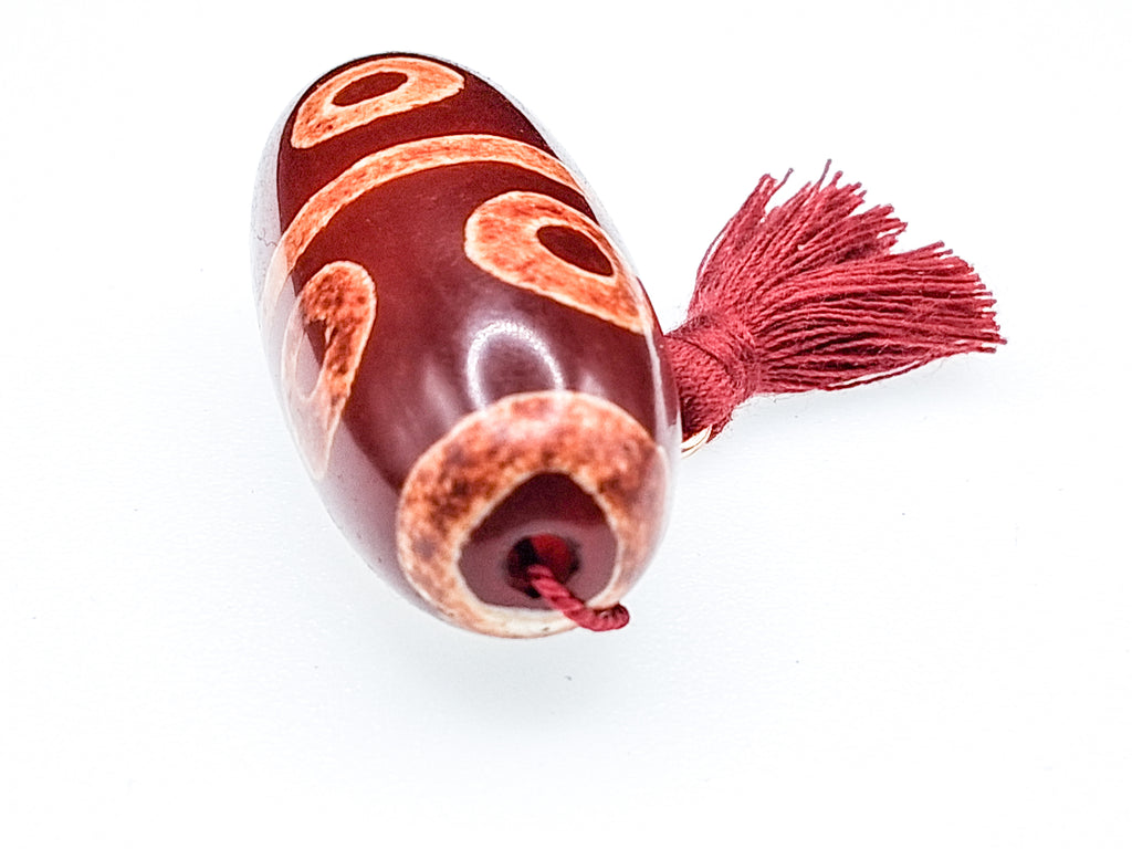 RED 8-EYE DZI WITH THREE BANDS — BUDDHA EYE — 47 mm